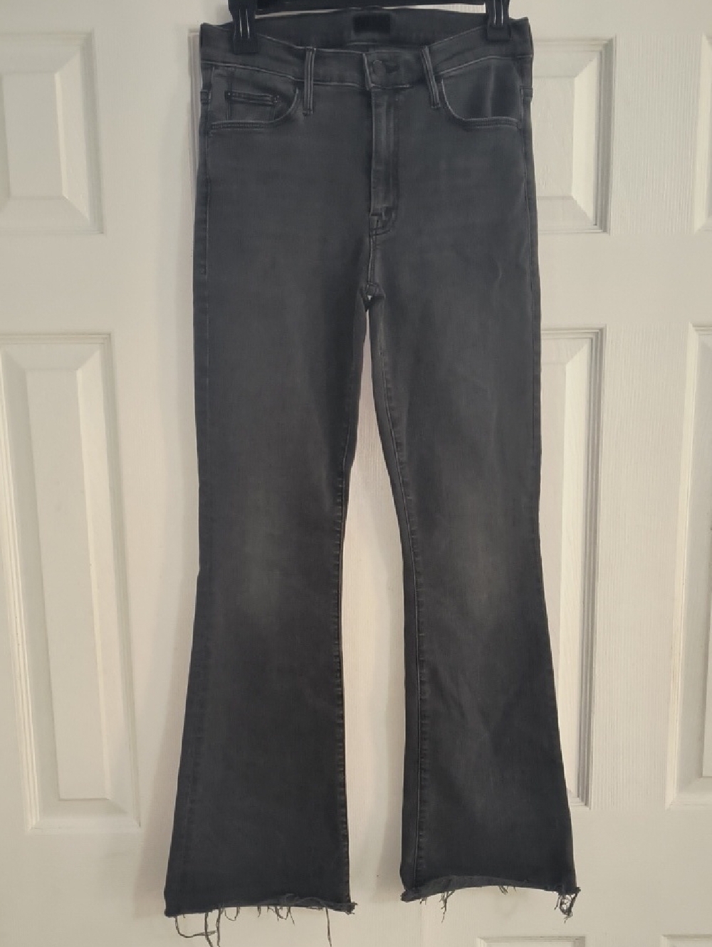 MOTHER The Weekender Fray Flare Jeans In Lighting Up Lantern Size 28 - Picture 2 of 6